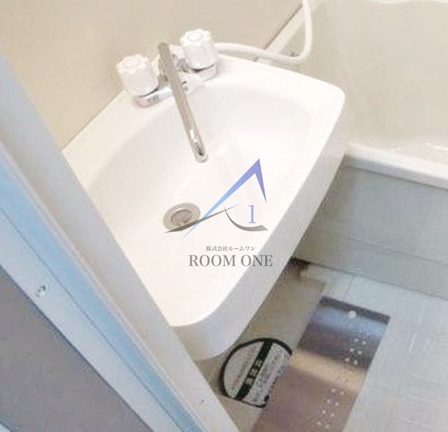 ハイタウン多摩川ナンバー2の洗面所|洗面台です。