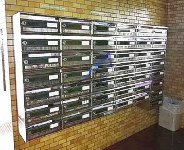 ライオンズマンション荏原中延のその他共用部分|集合ポストです。