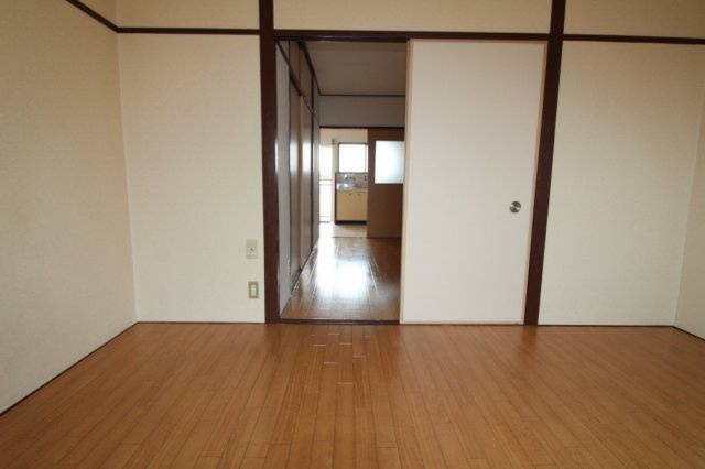 浜甲シーサイドマンションの洋室|スタンダードな洋室です