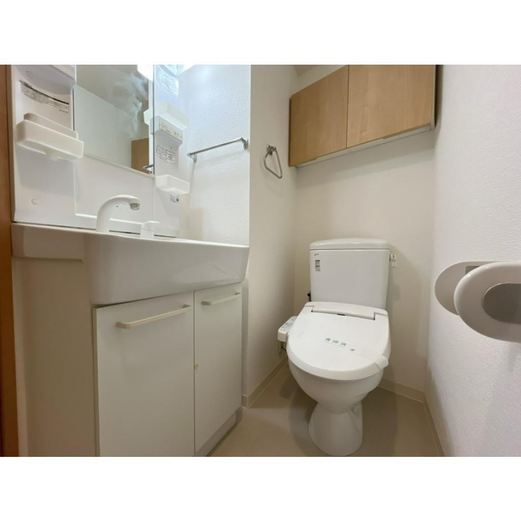 ディアさくら夙川のトイレ|ゆったりとした空間のトイレです