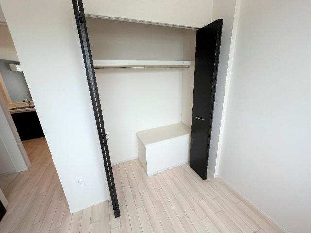 エッグプラントの収納|クローゼット（イメージ）