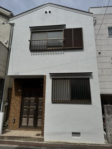 前田貸家の外観|外観は落ち着いています