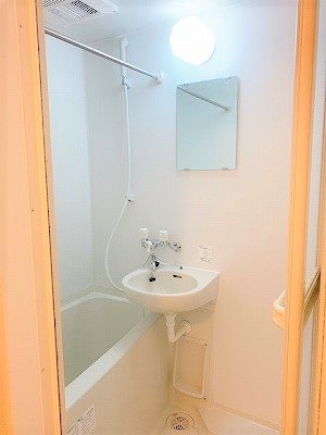 レオネクストさくら五段坂Ⅱの浴室|きれいなお風呂です