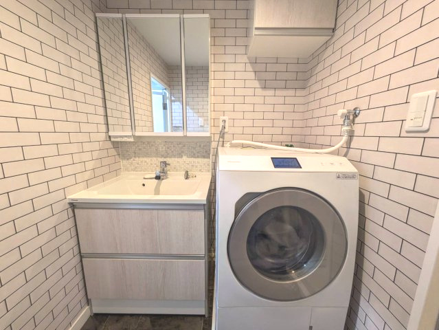 エンゼルハイム町屋第2の独立洗面台|洗面化粧台