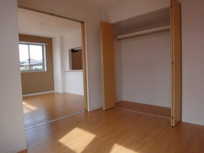 【内装】 | ボンヌール | 洋室