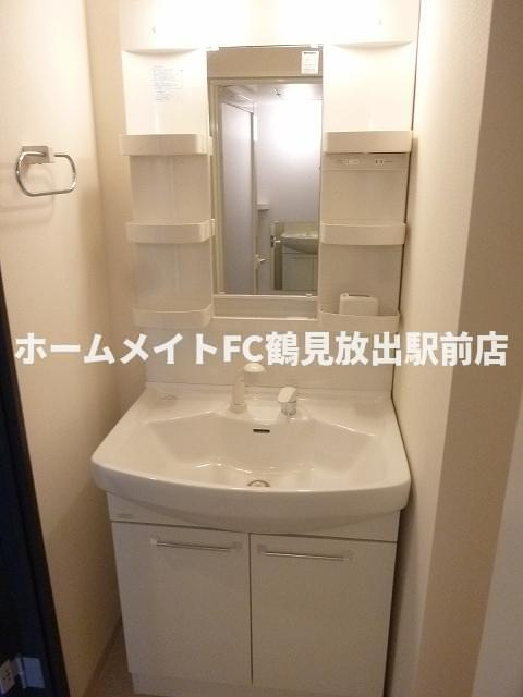 大阪市鶴見区放出東３丁目の賃貸マンションの独立洗面台