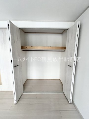 大阪市城東区諏訪２丁目の賃貸マンションの収納