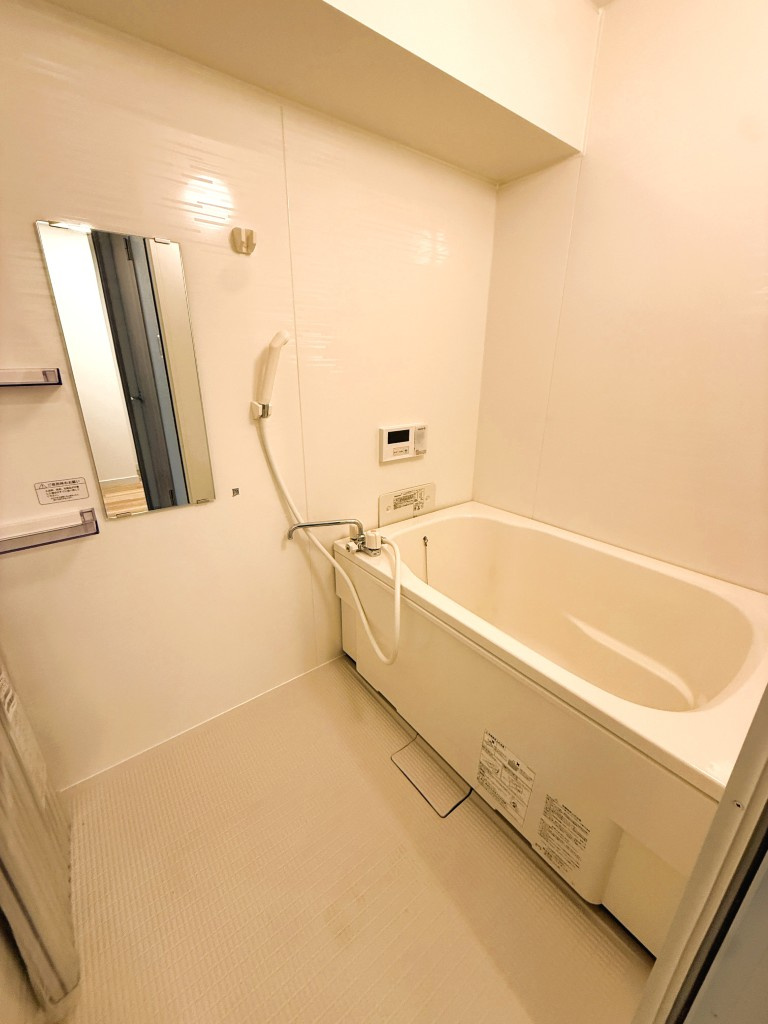 ニューコーポ千種橋の浴室