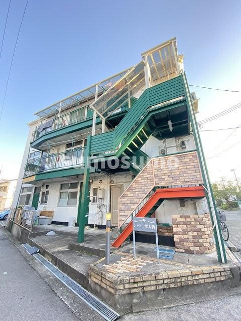 シャトー北大物の外観