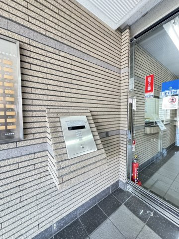 ライオンズマンション三宮東第２のエントランス