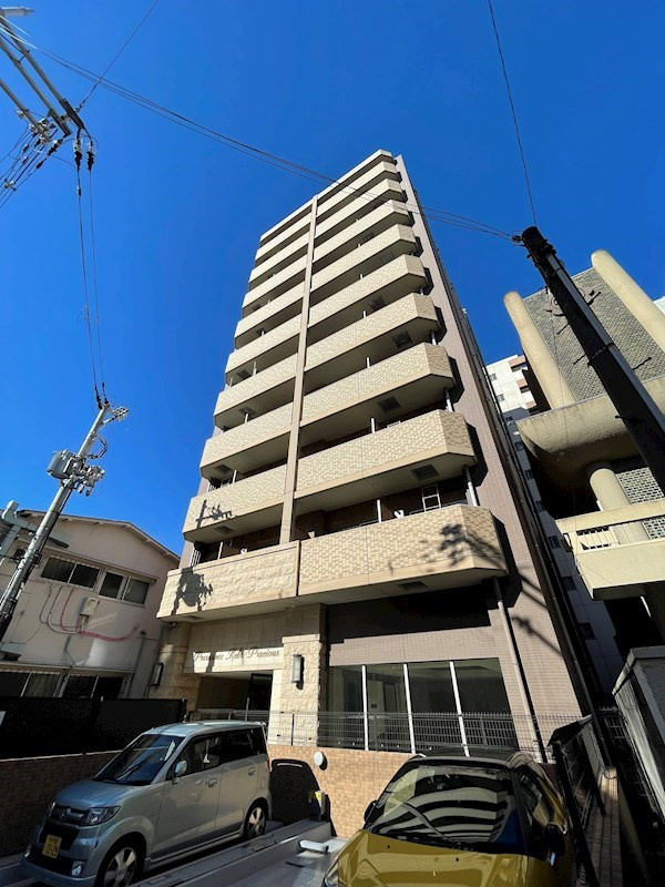 プレサンス神戸プレシャスの外観