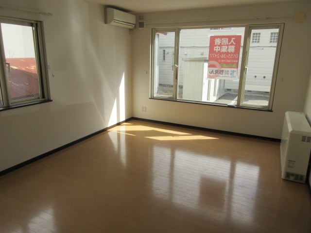 TOWN東2南25の居間・リビング