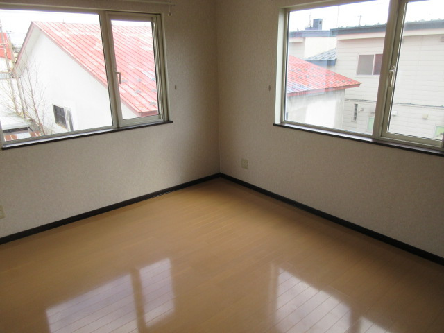 TOWN東2南25の洋室