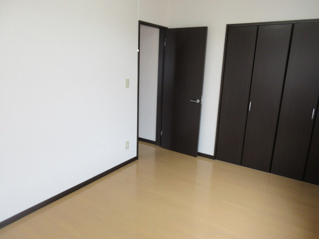 TOWN東2南25の洋室