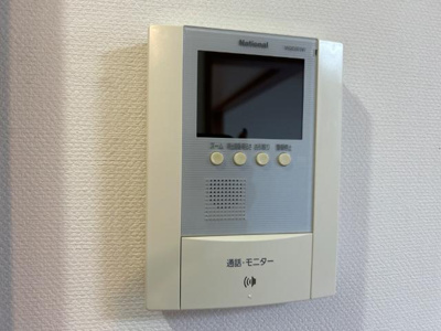 【内装】 | サンライズ高町 | 来客相手の顔が分かるテレビモニターホン