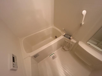 【浴室】 | サンライズ高町 | 水温調整しやすいサーモ水栓のお風呂