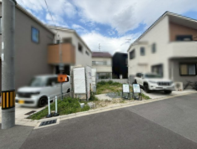 京都市右京区西京極畑田町の前面道路含む現地写真|南西向きの土地につき、採光通風良好です！