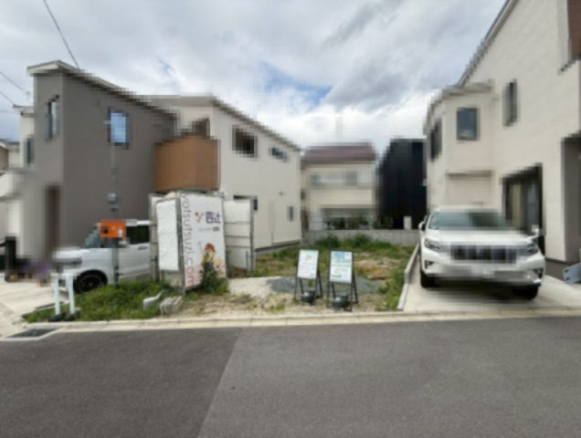 京都市右京区西京極畑田町の前面道路含む現地写真|残1区画。お問合せが多くなっておりますので、ぜひ現地をご覧くださいませ◎