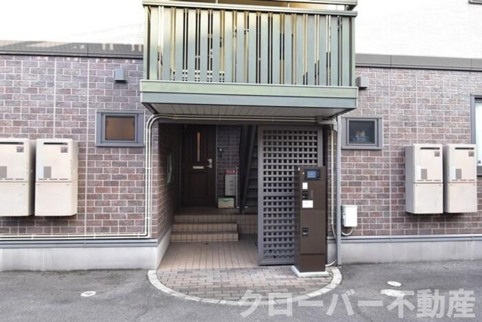 リビングタウン宇多津東 D棟のエントランス|エントランス