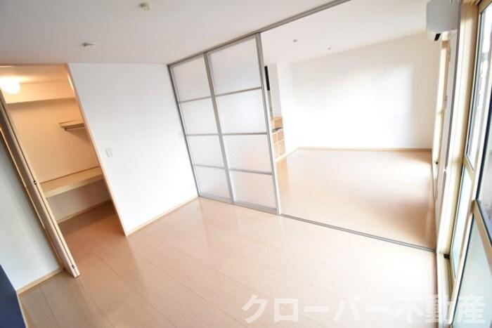 リビングタウン宇多津東 D棟の内装|洋室６帖～ＬＤＫ１２帖