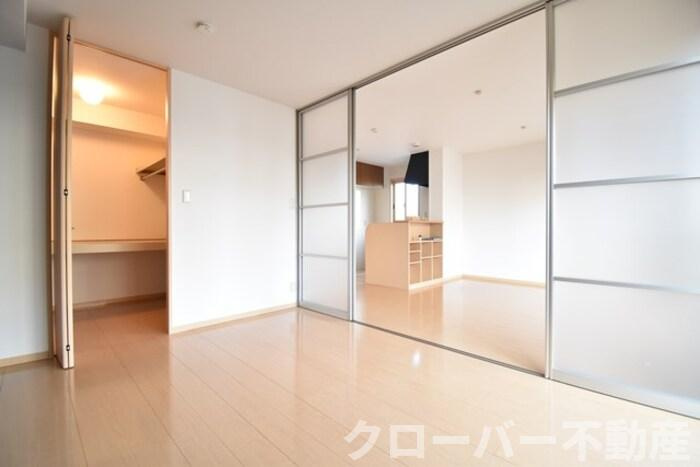 リビングタウン宇多津東 D棟の内装|洋室６帖～ＬＤＫ１２帖