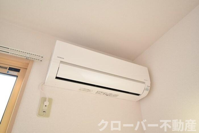 リビングタウン宇多津東 D棟の設備|備付エアコン
