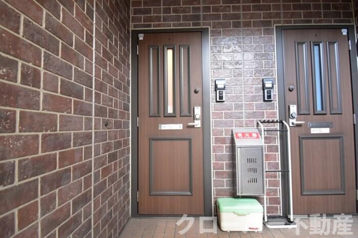 リビングタウン宇多津東 D棟の玄関|玄関