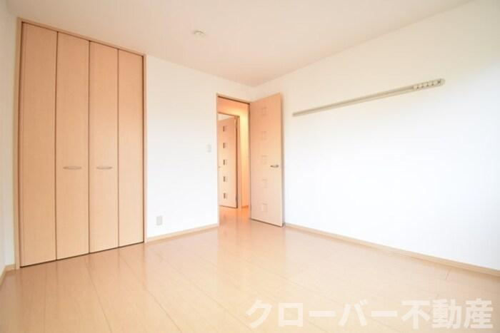 リビングタウン宇多津東 D棟の内装|洋室７帖