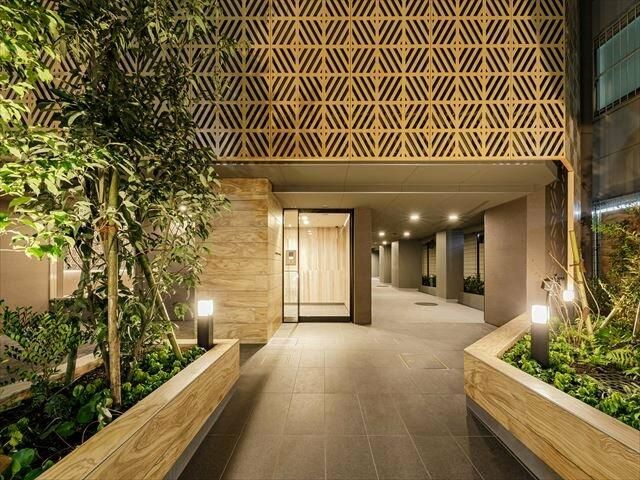 アーバンコア本郷のエントランス