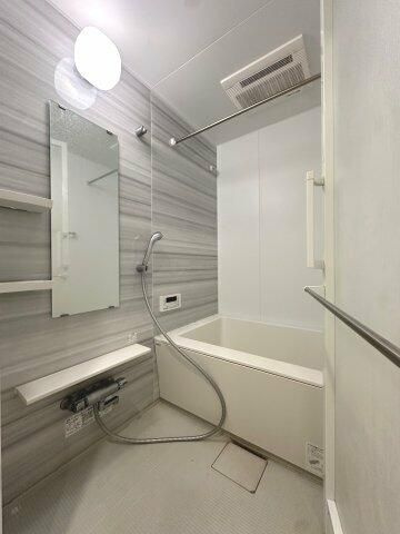 アーバンコア本郷の浴室