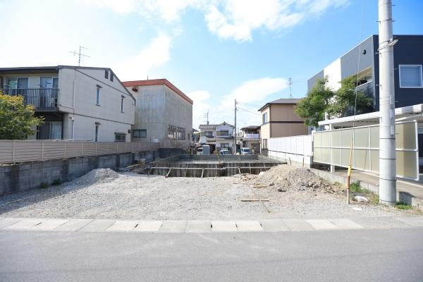 AG-HOUSE　下郡　B棟の前面道路含む現地写真|前面道路含む現地(2026年2月撮影)
