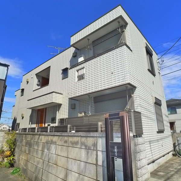 クレイン みどり台の外観