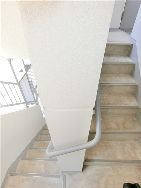 グランカーサ蒲田ウエストのその他共用部分|共用階段