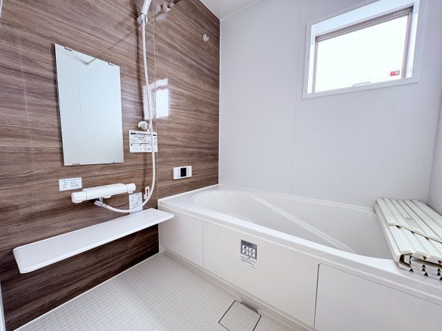 LG西原町小那覇2号棟＼☆ご成約時キャッシュバック☆／の浴室