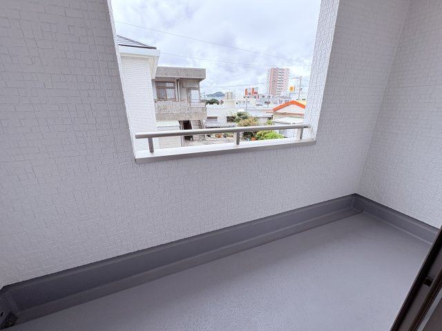 LG西原町小那覇2号棟＼☆ご成約時キャッシュバック☆／のバルコニー