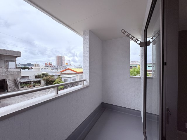 LG西原町小那覇2号棟＼☆ご成約時キャッシュバック☆／のバルコニー