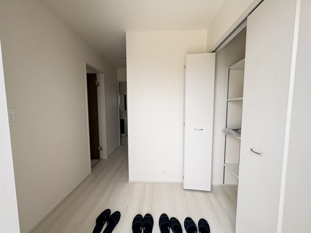 LG西原町小那覇2号棟＼☆ご成約時キャッシュバック☆／の玄関