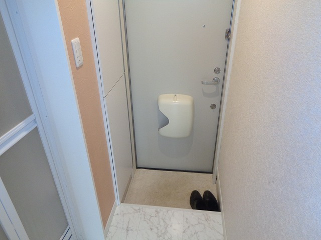 落ち着いた玄関です