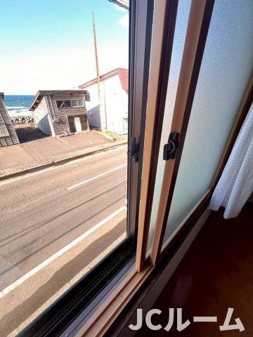コーポ岡本のバルコニー