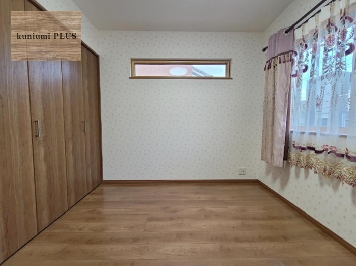 豊中市豊南町西4丁目の洋室