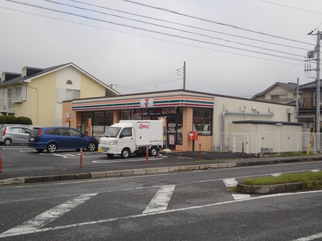 セブンイレブン君津外箕輪2丁目店まで747ｍ