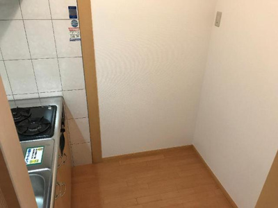 【キッチン】 | フォンテーヌ・アベニューⅡ | 背面に食器棚や冷蔵庫置けます