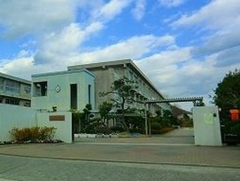 【周辺】 | ヴィラ　ドゥ　グレーヌ梅ケ谷Ｂ | 広峰小学校まで900m