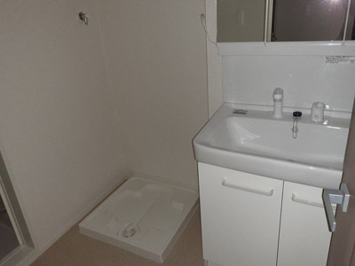 【洗面所】 | ヴィラ　ドゥ　グレーヌ梅ケ谷Ｂ