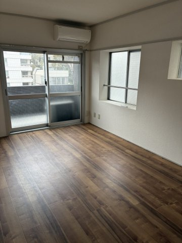 【居間・リビング】 | 第一長門ビル