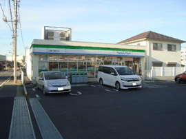 ファミリーマート市原姉ヶ崎駅入口店まで579ｍ