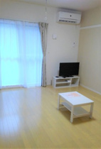 使い勝手のいい寝室です