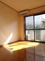 洋室　※2015年10月撮影