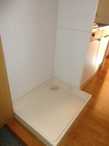 室内洗濯機置場　※2015年10月撮影