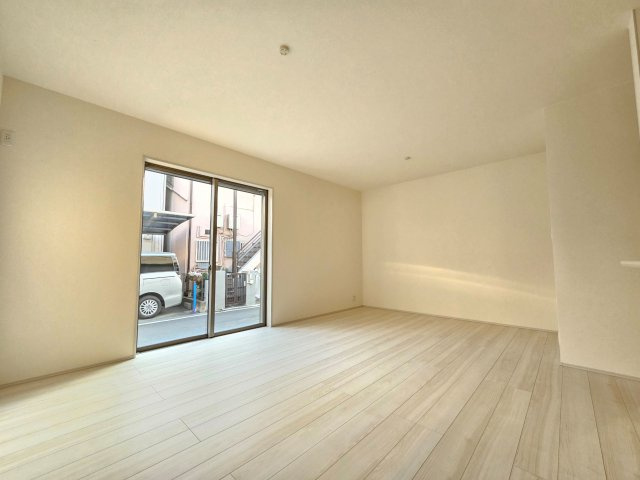 【居間・リビング】の画像